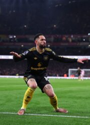 اليونايتد يعود بإنتصار ملحمي أمام أرسنال المتصدر بالبريميرليج