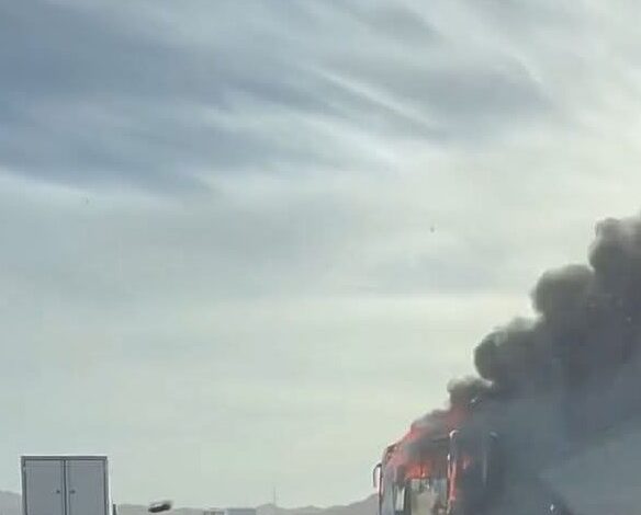 العناية الإلهية تنقذ الركاب من حريق أتوبيس  على طريق طور سيناء شرم الشيخ 