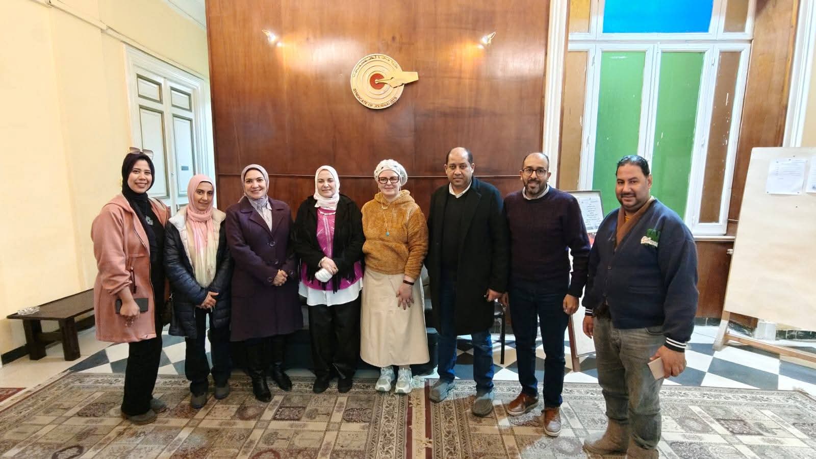 نقابة الصحفيين بالإسكندرية تكرم الدكتورة مروة يوسف مدير بنك الدم