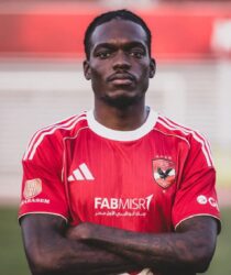 بعد انضمامه رسميًا للأهلي.. من هو المهاجم الأنجولي آيلتسين كامويش؟