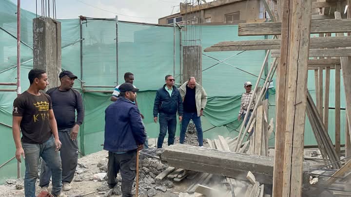 محافظة الجيزة تضبط وتزيل مخالفات بناء بحي العمرانية