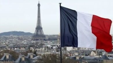 فرنسا تصطف مع الدنمارك وترفض الأطماع الأمريكية في جرينلاند