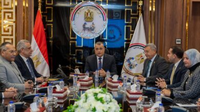 وزير الدولة للإنتاج الحربي يستقبل وفد لجنة الطاقة والبيئة بمجلس الشيوخ. 