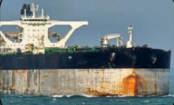 موسكو تطالب بالإفراج الفوري عن ناقلة النفط الروسية "مارينيرا" المحتجزة في الأطلسي. 