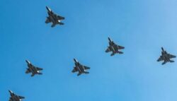 مناورات جوية أمريكية بالشرق الأوسط على وقع التوتر مع إيران.