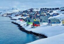 نفي قاطع من دول الشمال الأوروبي بخصوص مزاعم ترامب بوجود سفن روسية وصينية حول جرينلاند.