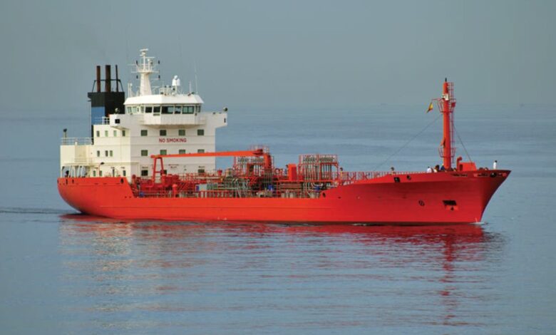 موسكو ترحب بقرار ترامب بالإفراج عن روسيين اثنين من طاقم ناقلة النفط "مارينيرا"