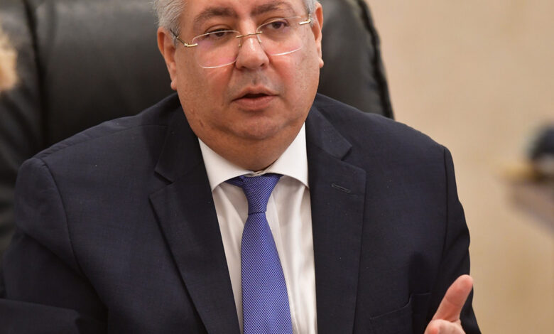 سفير مصر بالكويت: الاحتفال بعيد الميلاد المجيد فرصة لتجديد التأكيد على وحدة النسيج الوطني المصري