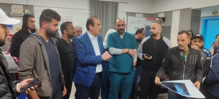 جولة مسائية مفاجئة لنائب وزير الصحة بمستشفيات القاهرة الجديدة