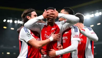آرسنال يهزم بورنموث بثلاثية مثيرة ويواصل صدارة البريميرليج