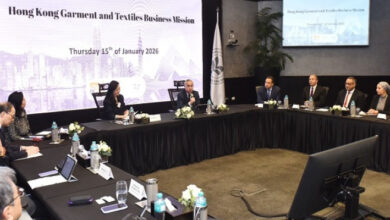 مصر وهونج كونج تتفقان على شراكات قوية في الغزل والنسيج