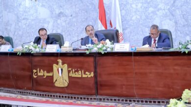 محافظ سوهاج يناقش الموقف التنفيذي لملفات القنين والتصالح والمتغيرات المكانية والموجة 28 .. واختيار أماكن إقامة الشوادر ومنافذ البيع بأسعار مخفضة للمواطنين استعدادا لاستقبال شهر رمضان المبارك