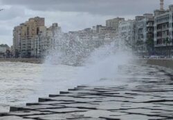 تزامناً مع نوة الفيضة الكبرى».. طوارئ بمحافظة الإسكندرية للتعامل مع تقلبات الطقس السيئ.