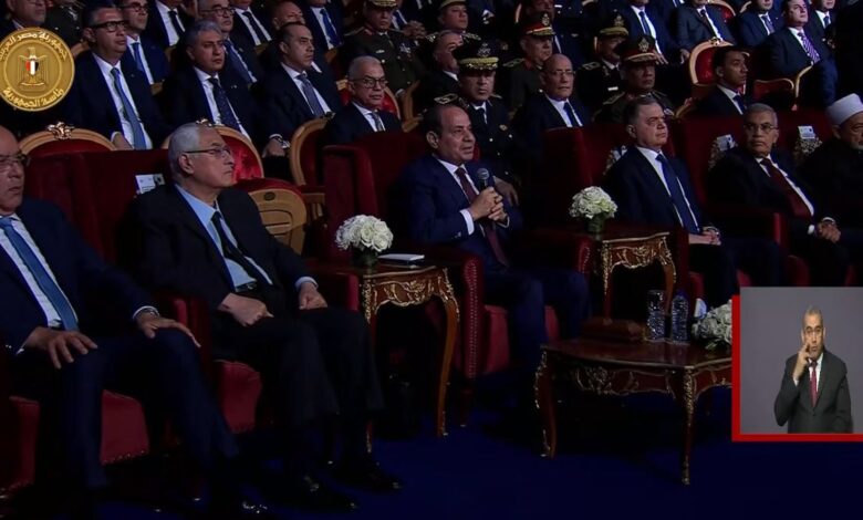 الرئيس السيسي يشدد على ضرورة مواصلة العمل على إصلاح مؤسسات وأجهزة الدولة