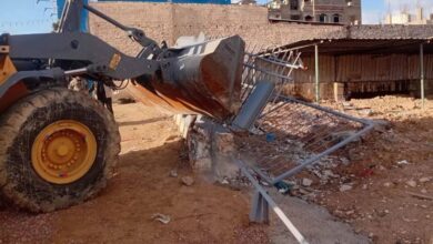 حملات مكثفه لإزالة التعديات وأعمال البناء المخالف بأحياء العامرية وبرج العرب