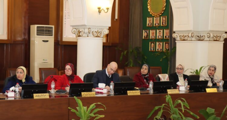 رئيس جامعة الإسكندرية يوجه بسرعة إعلان نتائج الفصل الدراسي الأول