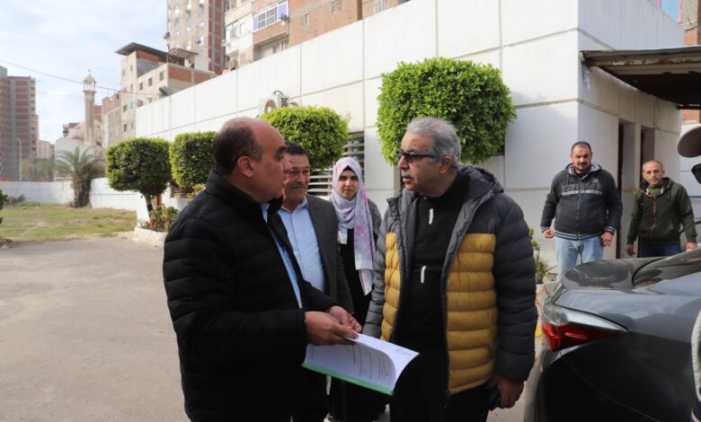 رئيس شركة الصرف الصحي بالإسكندرية يتفقد محطة رفع الرأس السوداء 