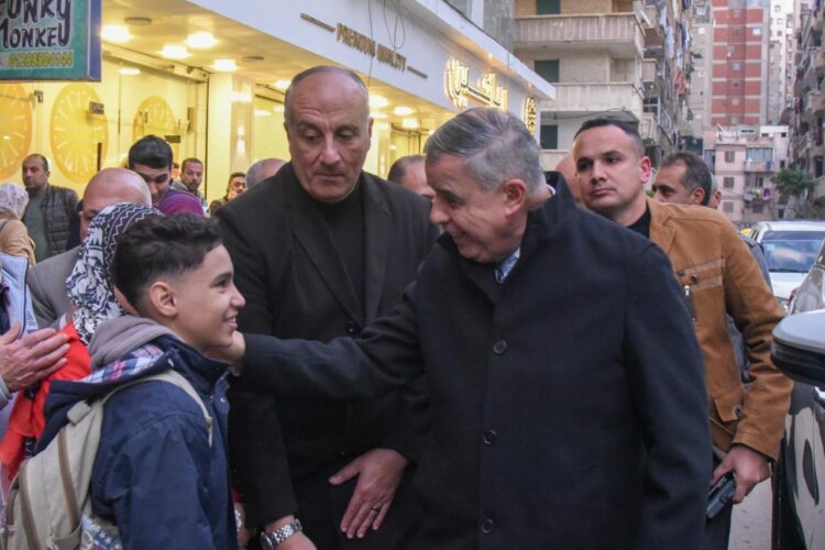 محافظ الإسكندرية يتفقد سير العملية الانتخابية في جولة الإعادة لانتخابات مجلس النواب