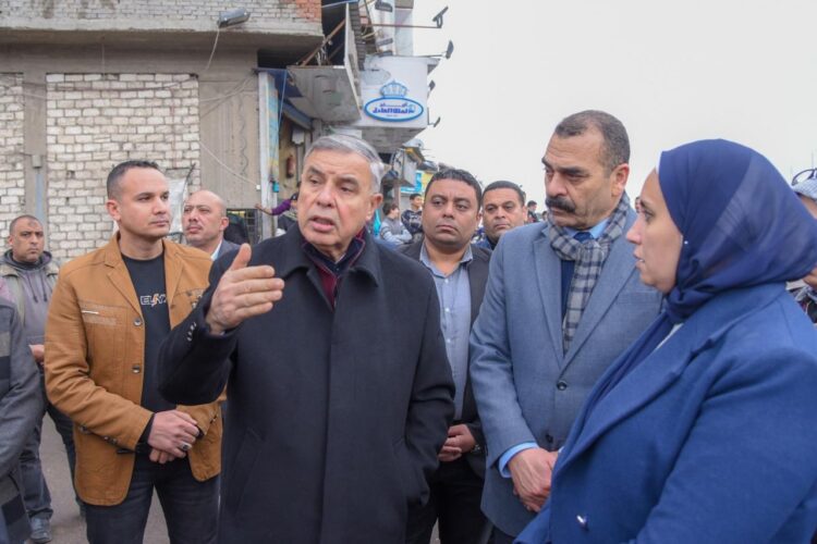 محافظ الإسكندرية يجري جولة ميدانية بالكيلو 21 بنطاق حي العجمي
