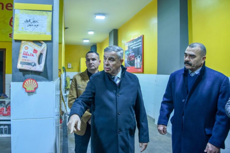 محافظ الإسكندرية يقوم بجولة ميدانية بشارع عبد السلام عارف بمنطقة سيدي بشر