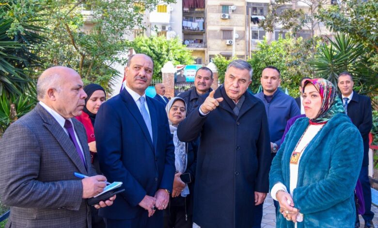 محافظ الإسكندرية يُجري جولة تفقدية لمتابعة سير امتحانات الشهادة الإعدادية