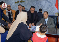 محافظ سوهاج يعقد اللقاء الجماهيري الأسبوعي لتلبية احتياجات وطلبات المواطنين