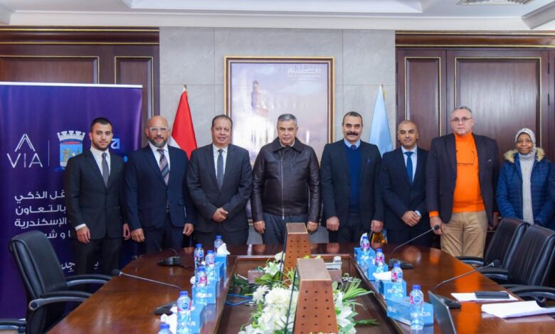 محافظة الإسكندرية توقع بروتوكول تعاون لدعم تشغيل مشروع نقل ذكي صديق للبيئة