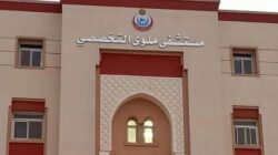 انقلاب ميكروباص بصحراوي المنيا بسبب انفجار الإطار الخلفي وإصابة 8 أشخاص