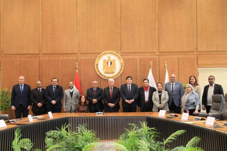 وزير التعليم العالي ومدير مكتبة الإسكندرية يوقعان بروتوكول تعاون