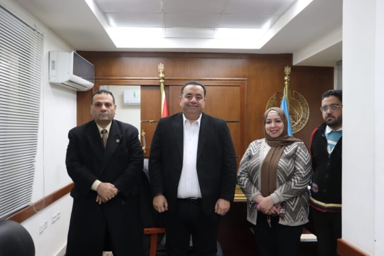 وكيل وزارة التموين يجتمع مع أعضاء من مجلس النواب بالمديرية