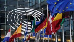 أزمة ثقة كبرى بين أوروبا وأمريكا في أعقاب تصريحات ترامب دخلت العلاقات بين أوروبا والولايات المتحدة مرحلة دقيقة من التوتر بعد تصريحات الرئيس الأمريكي دونالد ترامب التي