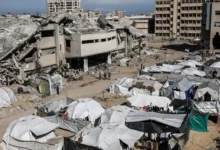 في حال امتنعت حماس عن التخلي عن السلاح هتفرض إجراءات صارمة من المجتمع الدولي قد تشمل عقوبات اقتصادية وعسكرية لضمان التزامها بالقرارات الدولية وتأمين استقرار القطاع