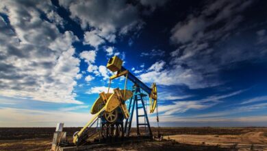 إرتفاع أسعار النفط مع انطلاق المحادثات الأمريكية الإيرانية وتراجع الدولار