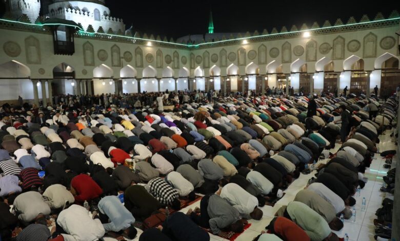 الليلة الأولى إنطلاق شعائر صلاة التراويح من الجامع الأزهر بالقاهرة