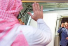 الرئيس السيسي يعود إلى أرض الوطن بعد زيارة أخوية للسعودية