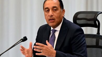 مصادر تؤكد أن حركة المحافظين ليست غدًا ورئيس الوزراء مازال يعقد لقاءات مع المرشحين