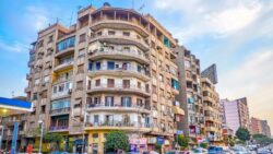 بعد مخاوف المستأجرين.. هل التسجيل على شقة بديلة يعني إخلاء سكن الإيجار القديم