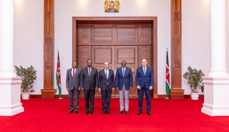 وزير الخارجية يسلم رسالة خطية من الرئيس السيسي لنظيره الكيني