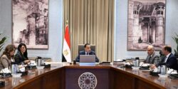 رئيس الوزراء يتابع الموقف التنفيذي الحالي لمشروعات حماية الشواطئ.