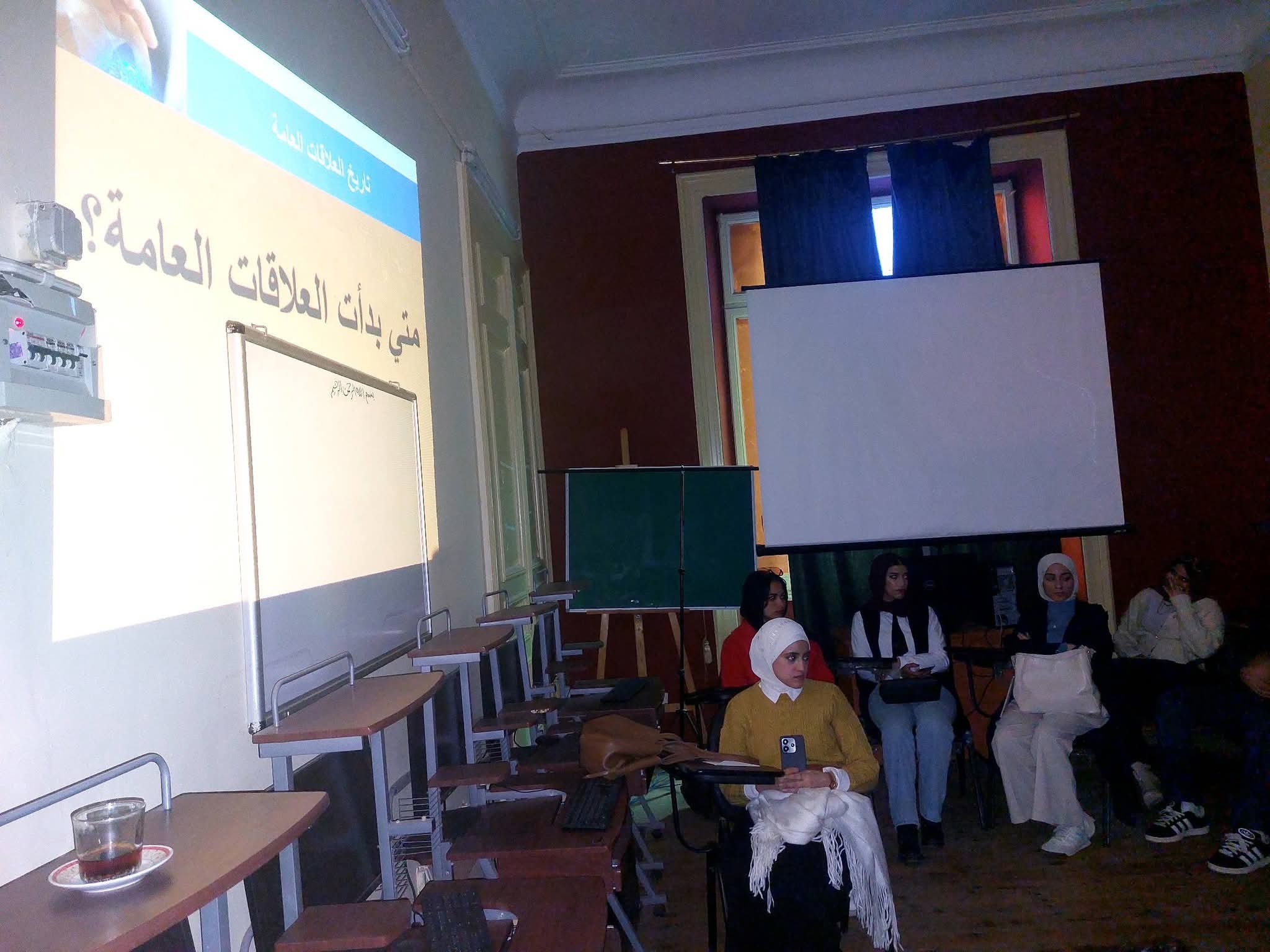 نقابة الصحفيين بالإسكندرية تناقش دور العلاقات العامة والصحافة في عصر الذكاء الاصطناعي