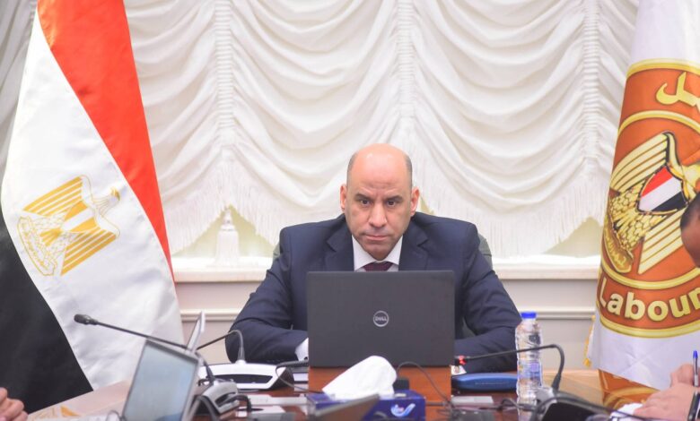 رسائل وزير العمل حسن رداد إلى مديريات العمل بالمحافظات