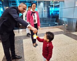 مطار القاهرة الدولي يحتفي بأجواء رمضانية مبهجة