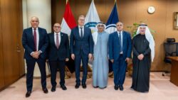 وزير البترول يؤكد على أهمية التكنولوجيا في تعظيم الاستفادة من الفرص البترولية بخليج السويس.