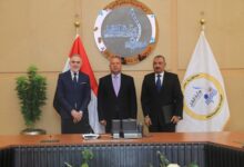 وزير النقل يشهد توقيع بروتوكول تعاون بين شركة القناة للتوكيلات الملاحية وشركة تراست للتجارة والنقل