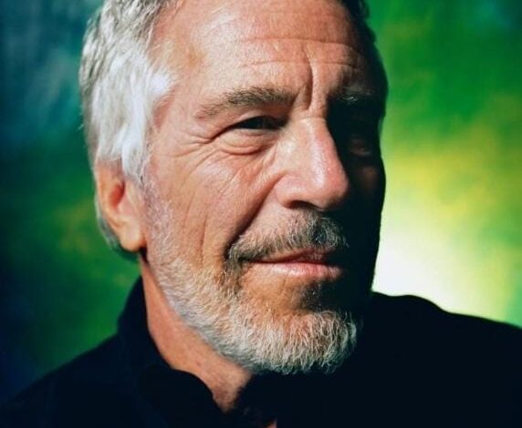  فتح ملف جيفري إبستين تثير جدلا عالميا بعد نشر وثائق قضائية جديدة