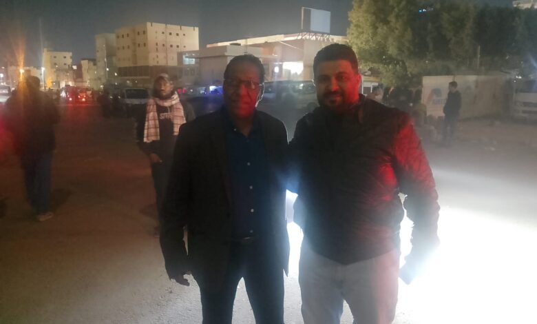 بشرى لأهالي العامرية: تشغيل طريق الخدمات وعودة الموقف بمكان.