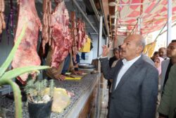 المحافظ: يتفقد مجمع مخابز الحرفيين ويتابع توافر السلع بمنافذ البيع بمحافظة السويس