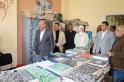 محافظ السويس يتابع الخدمات المقدمة للمواطنين بالمركز التكنولوجي بحي فيصل