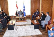 أعضاء مجلسي النواب والشيوخ يقدمون التهنئة لمحافظ السويس