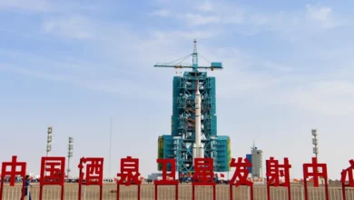 الصين تطلق مركبة فضائية قابلة لإعادة الاستخدام